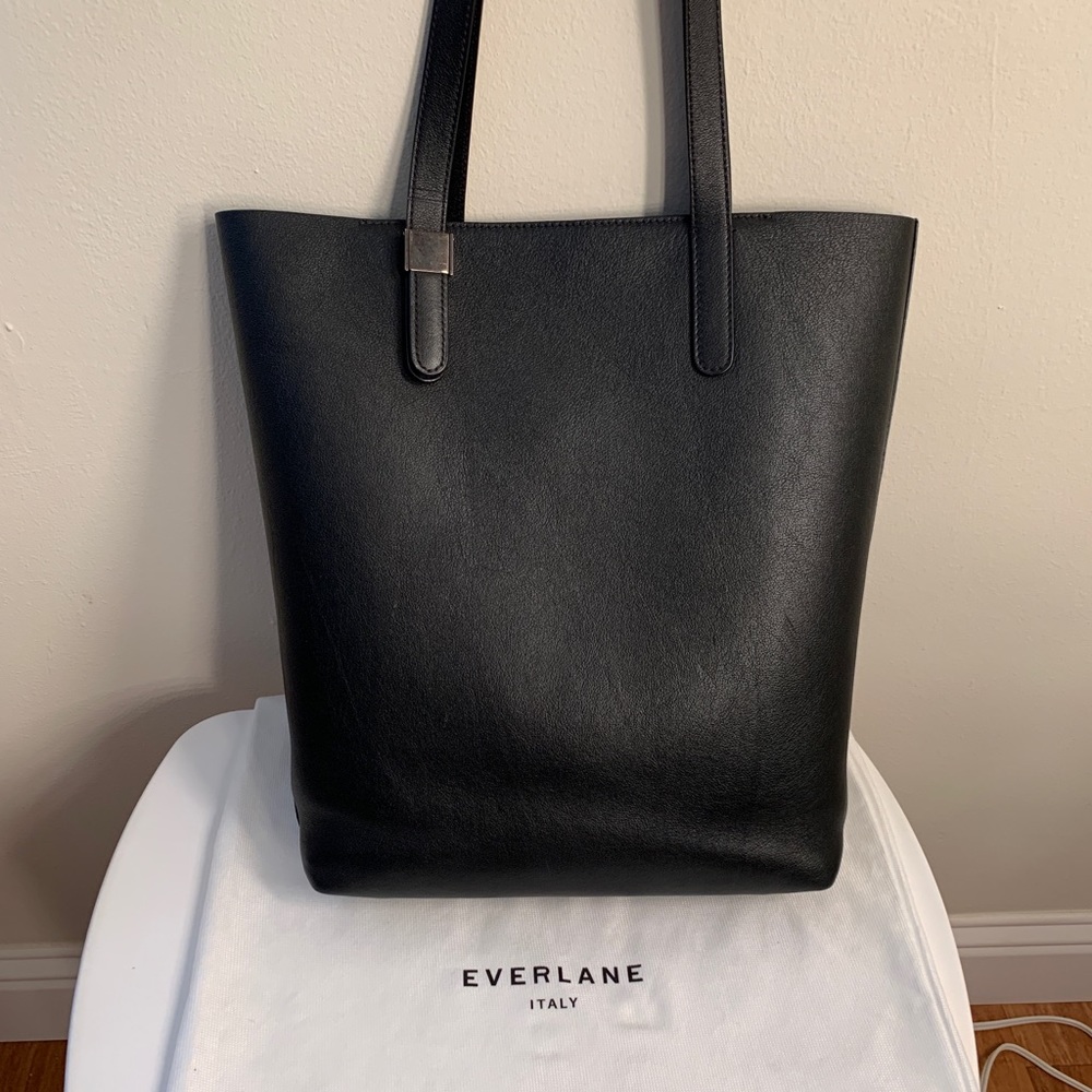 Everlane Petra Magazine Tote Black